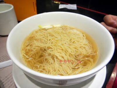 糖朝　香港　海老ワンタン麺